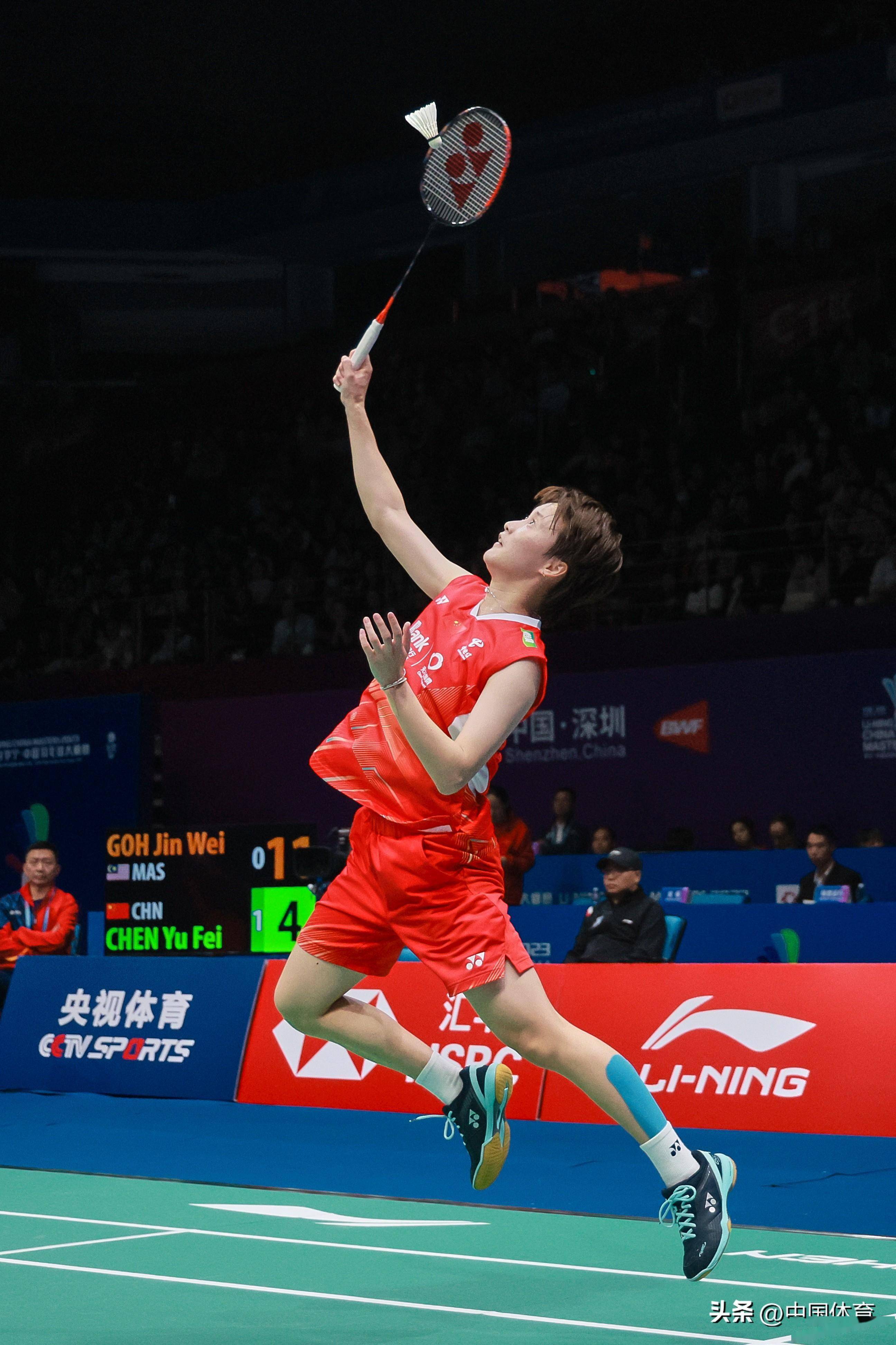 闻与王钰栋 闻与王钰栋